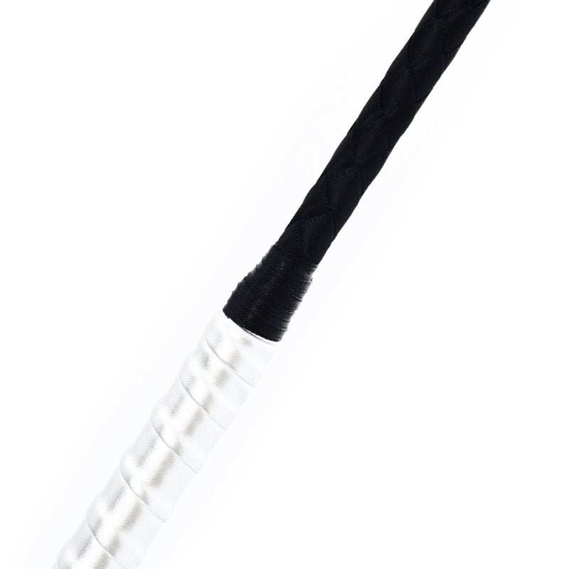 Diamonds Handle Bondage Crop i sort syntetisk læder med glitrende sten og ergonomisk design.